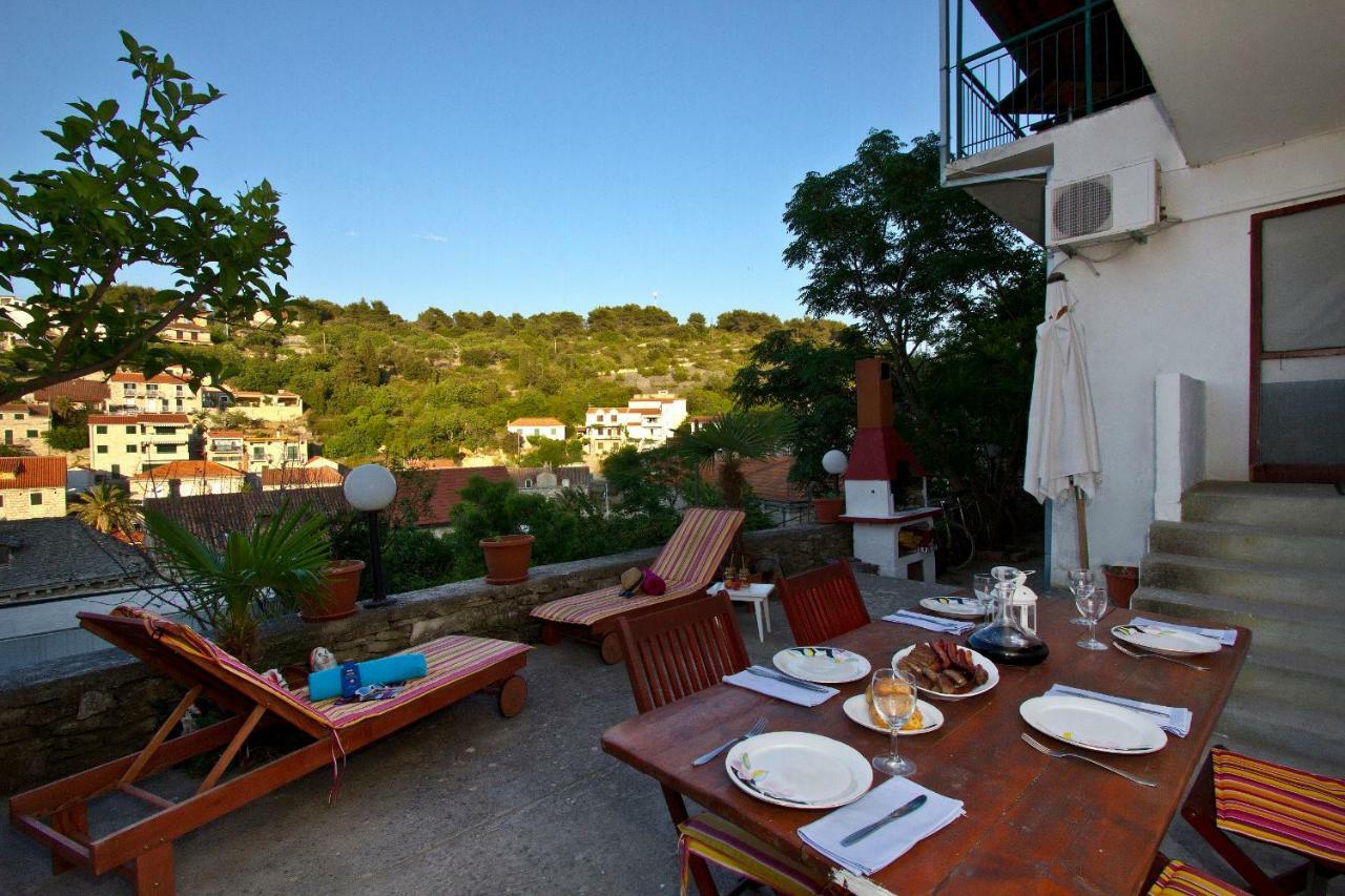 Apartments Maestro Stomorska Dış mekan fotoğraf