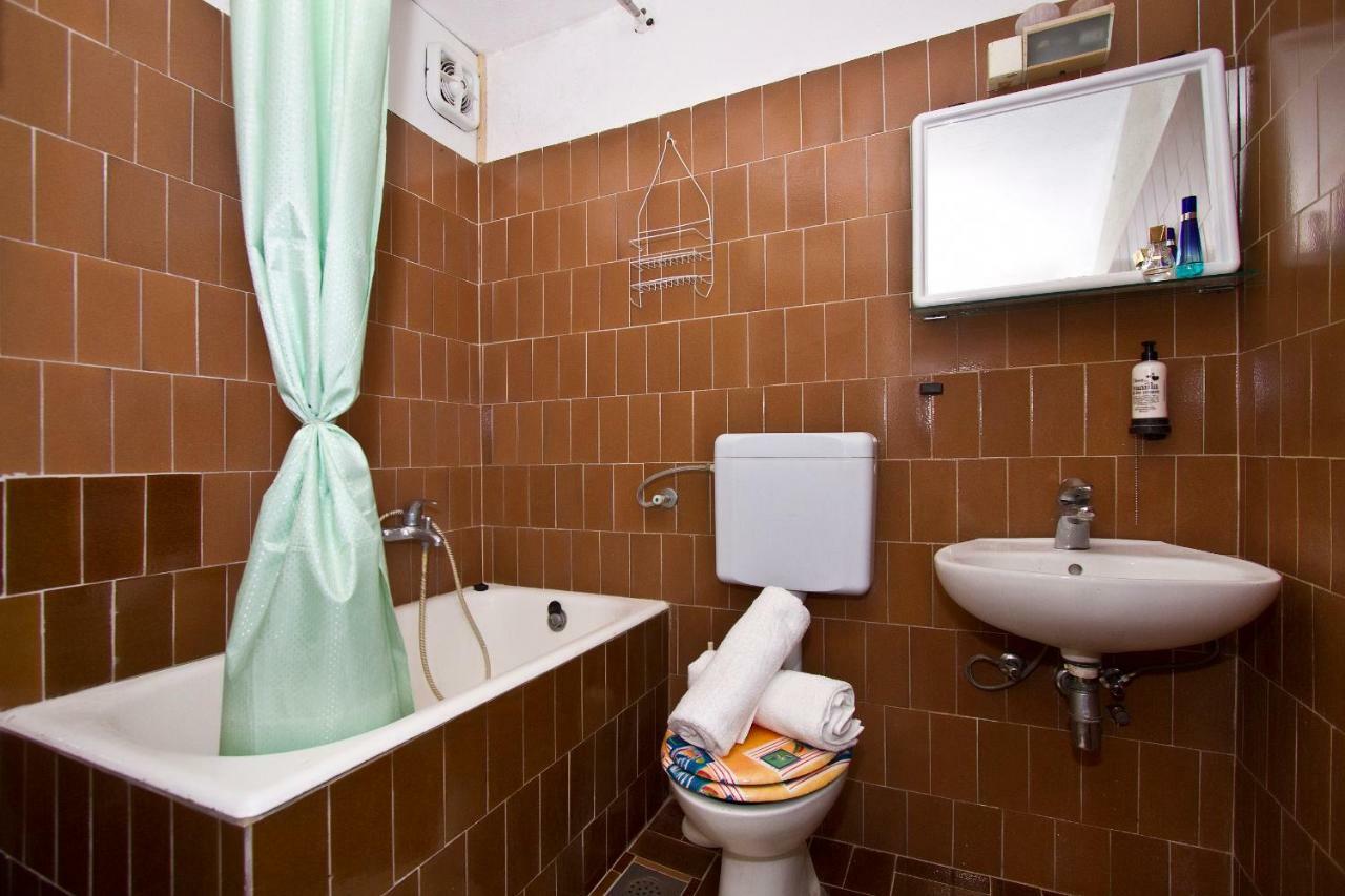 Apartments Maestro Stomorska Dış mekan fotoğraf